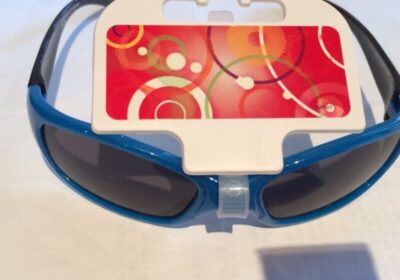 Kids-blue-sunglasses