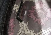 Ladies Guess Handbag