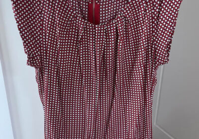 Ladies-red-spotty-top