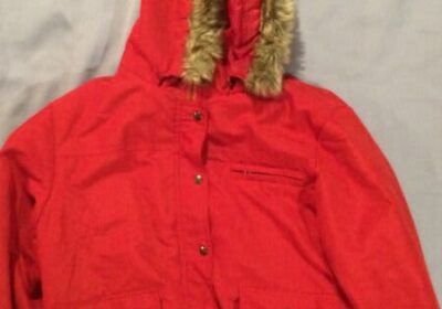 Red-puffer-jacket