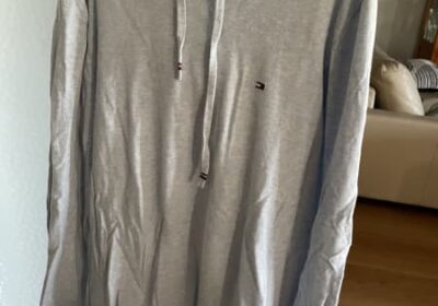 Tommy-Hilfiger-mens-knit-hoodie