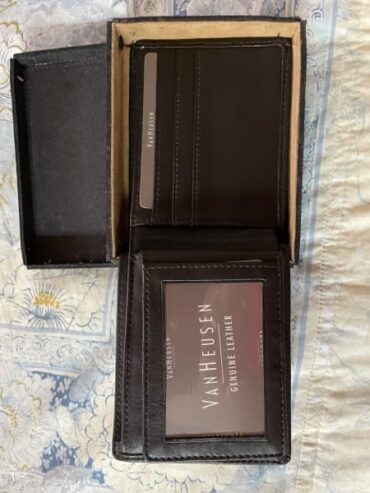 Van Heusen Brown Leather Wallet