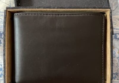 Van-Heusen-brown-leather-wallet