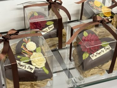 Haberfield-Newsagency-Mothers-Day-Chocolate-2