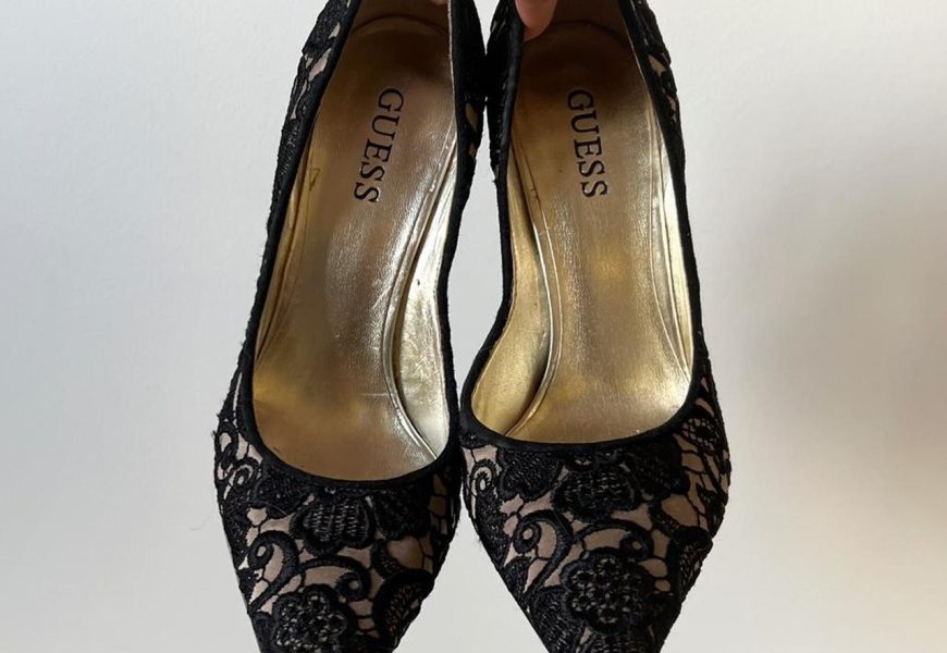 Guess Women’s Black Courts