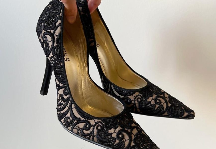 Guess Women’s Black Courts