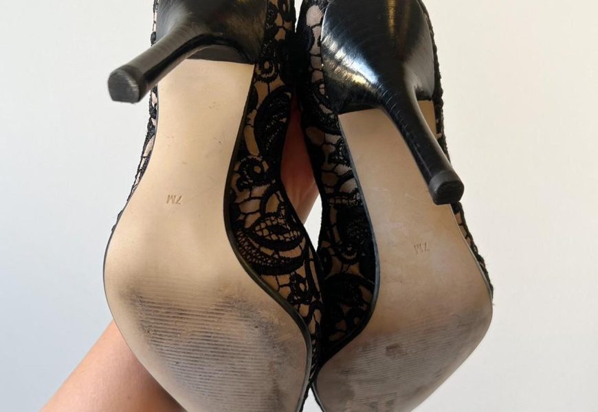 Guess Women’s Black Courts