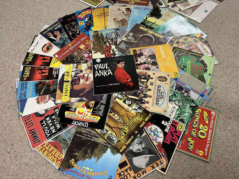 RECORDS ,VINTAGE + STEREO