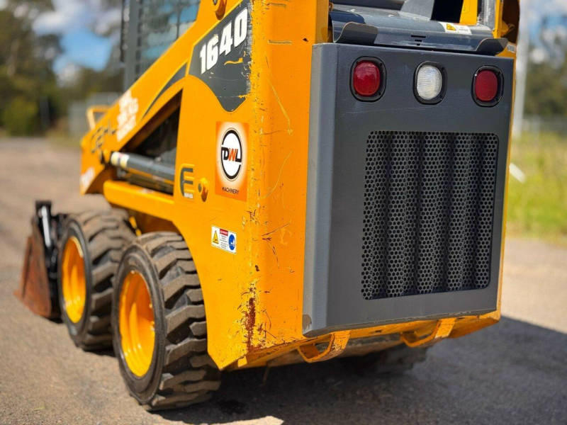 2019 GEHL 1640E TIGHT ACCESS MINI SKID STEER LOADER BOBCAT MUSTANG TEREX ASV TOYOTA 4SDK4