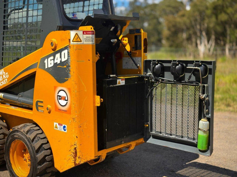 2019 GEHL 1640E TIGHT ACCESS MINI SKID STEER LOADER BOBCAT MUSTANG TEREX ASV TOYOTA 4SDK4