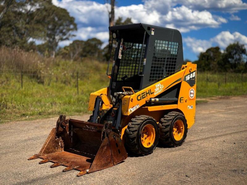 2019 GEHL 1640E TIGHT ACCESS MINI SKID STEER LOADER BOBCAT MUSTANG TEREX ASV TOYOTA 4SDK4