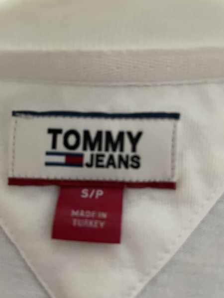 Ladies White Tommy Hilfiger T-shirt