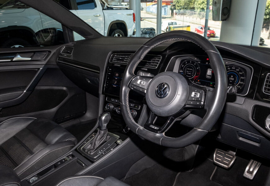 2019 Volkswagen Golf R