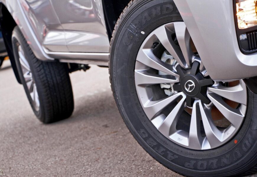2024 Mazda BT-50 XT