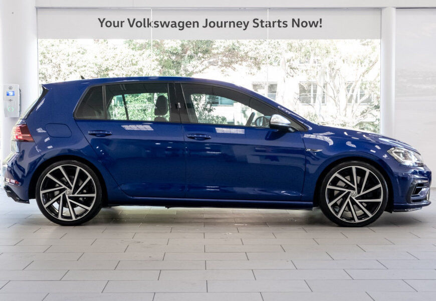 2019 Volkswagen Golf R