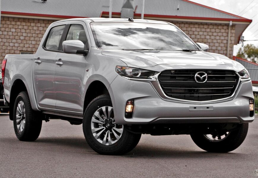 2024 Mazda BT-50 XT