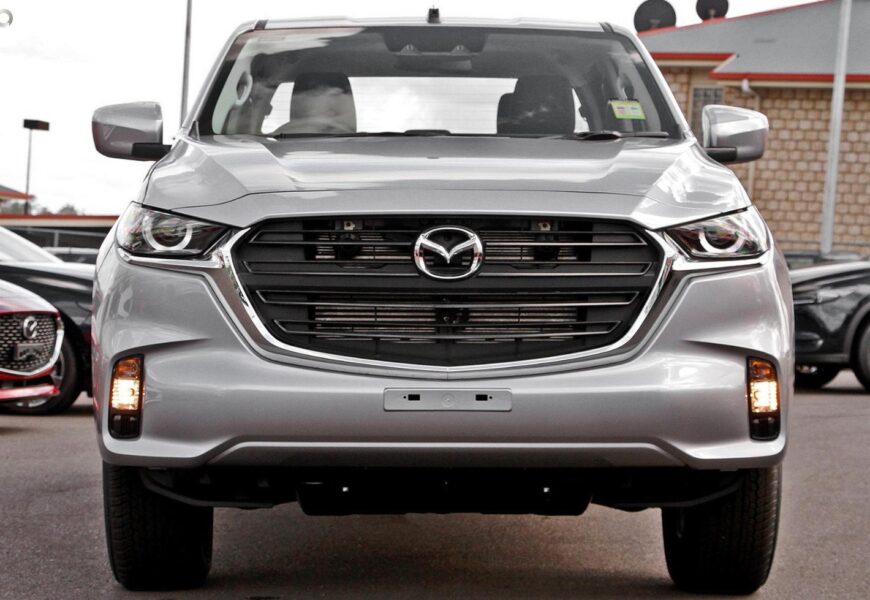 2024 Mazda BT-50 XT