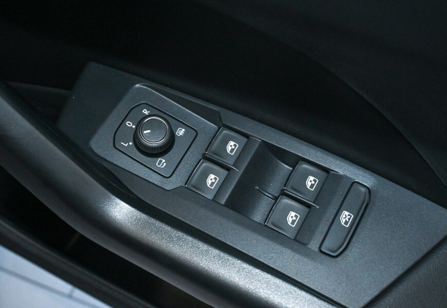 2024 Volkswagen T-Cross 85TSI R-Line
