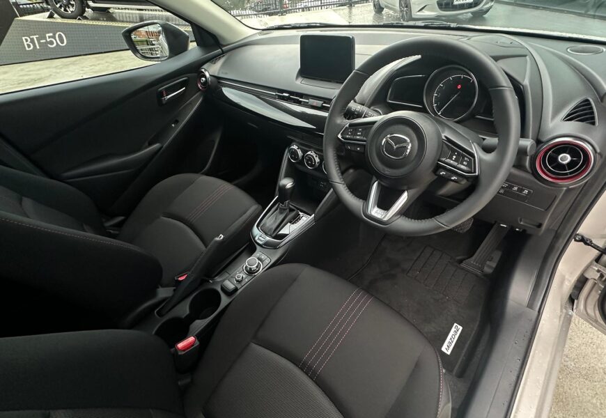 2025 Mazda 2 G15 Evolve