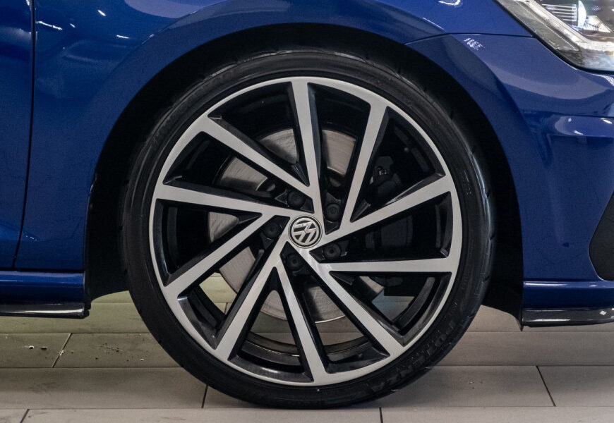 2019 Volkswagen Golf R