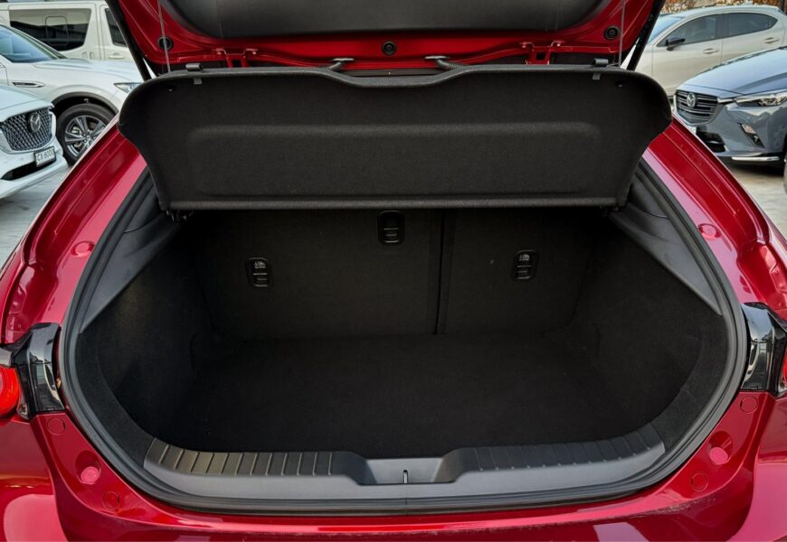 2024 Mazda 3 G25 Evolve SP