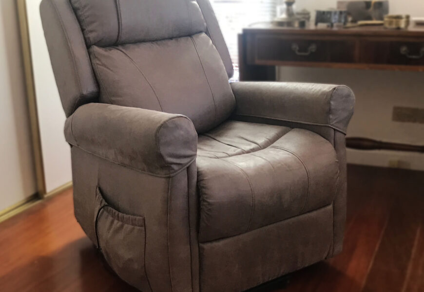 Aspire Raphael Recliner & Lift Chair – Four Action