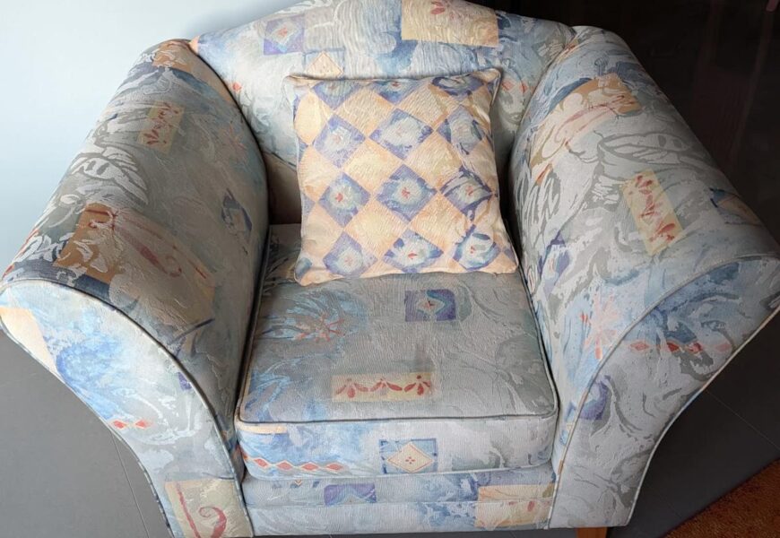 2 x Three Seater plus a Single Seat Lounge Suite set as new condition