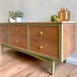 Mid Century Sideboard / Dresser / Drawers